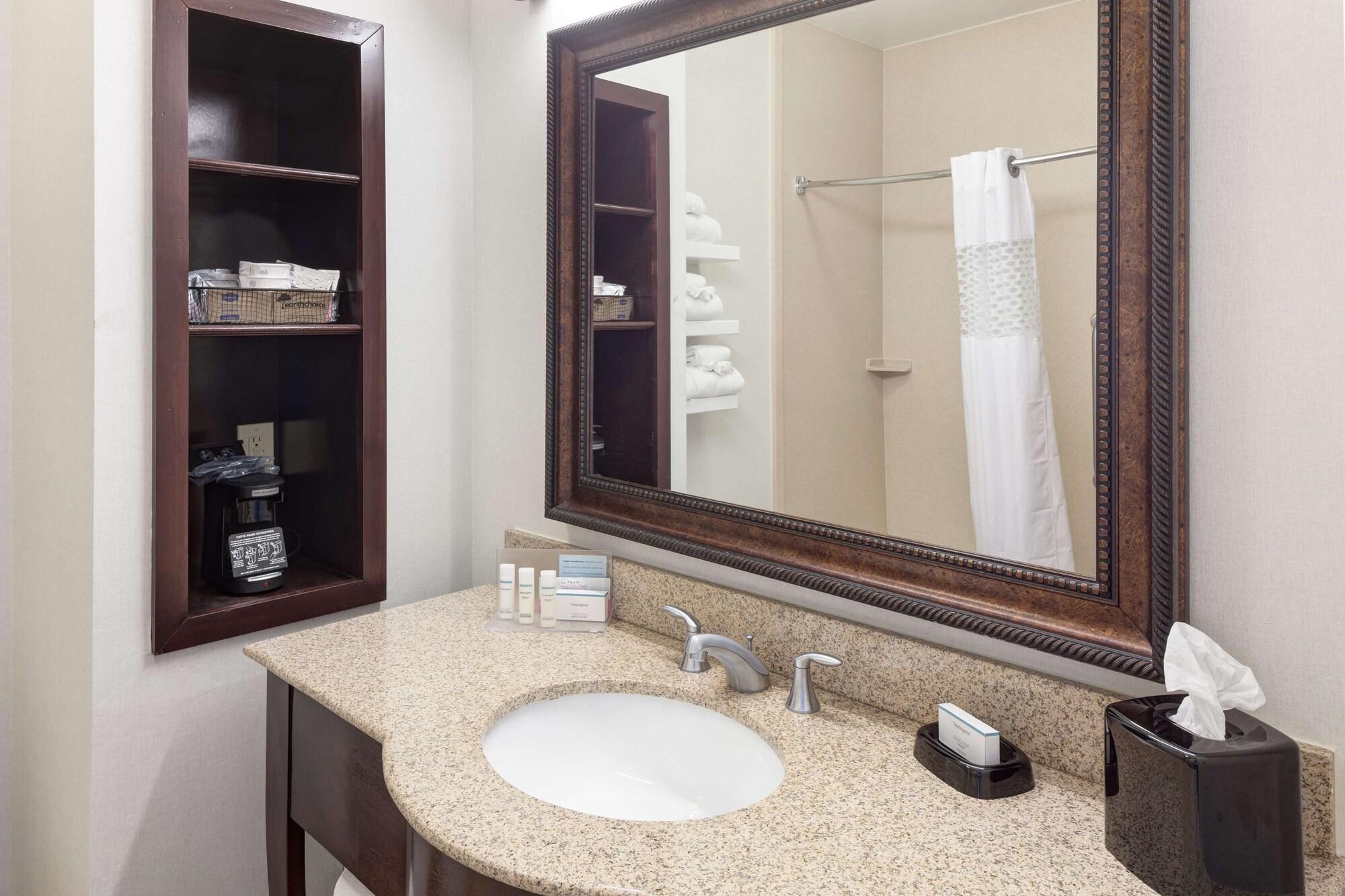Hampton Inn & Suites Ft Worth-בורלסון מראה חיצוני תמונה