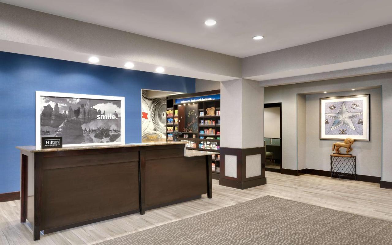 Hampton Inn & Suites Ft Worth-בורלסון מראה חיצוני תמונה