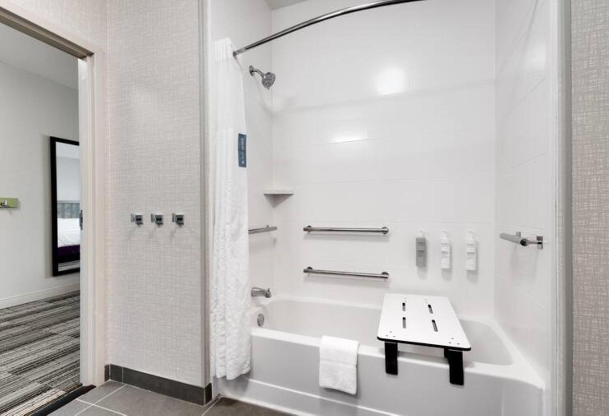 Hampton Inn & Suites Ft Worth-בורלסון מראה חיצוני תמונה